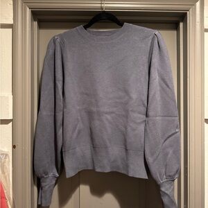 Elegant Women's Gray Crew Neck Sweater